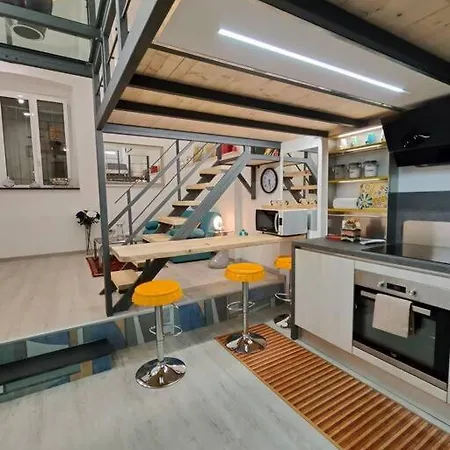 La Casa Dei Cristalli Apartment Genoa
