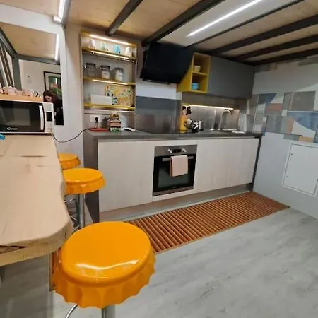 La Casa Dei Cristalli Apartment Genoa